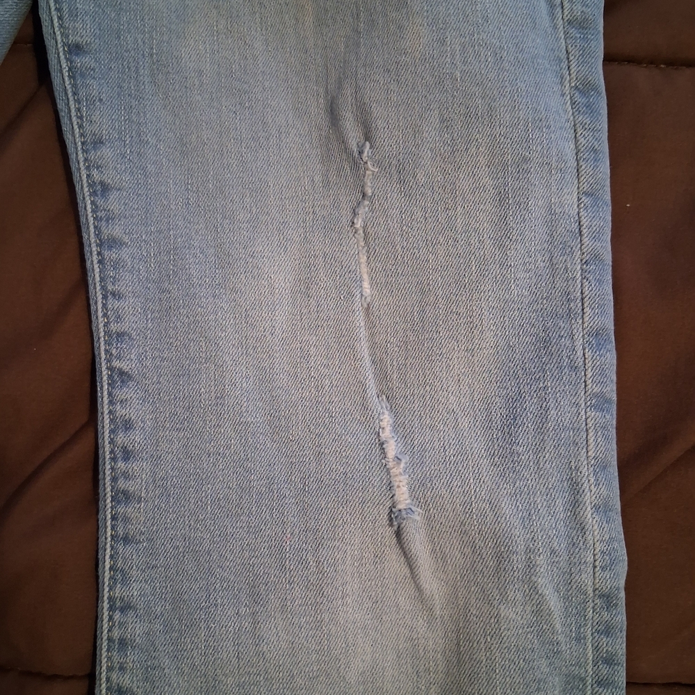 Old Navy Womans Faded Blue Straight Leg Jeans. Size 16 - Picture 7 of 8